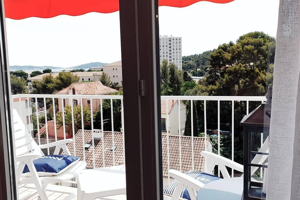 Ferienwohnung Le Doux Voyage T3, Vue Mer, Wi Fi, Parking Gratuit Toulon Exterior foto