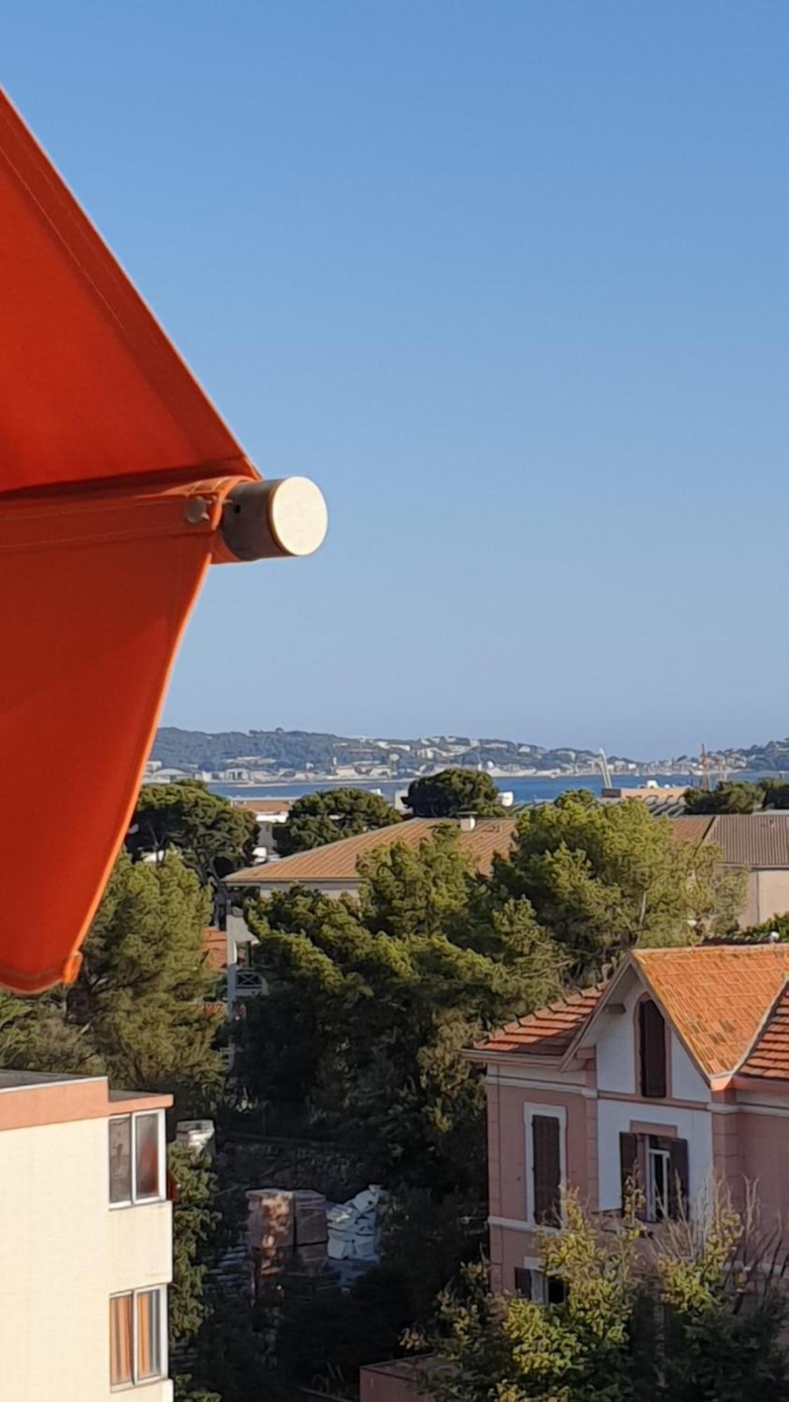 Ferienwohnung Le Doux Voyage T3, Vue Mer, Wi Fi, Parking Gratuit Toulon Exterior foto